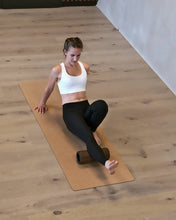 Load image into Gallery viewer, rollholz - parafa szőnyeg