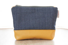 Load image into Gallery viewer, kis táska evezős mintával - sárga, kék