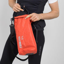 Lade das Bild in den Galerie-Viewer, Vízálló zsák 5L | Evupre