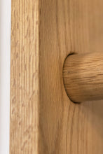 Load image into Gallery viewer, NOHrD | bordásfal - tölgyfa